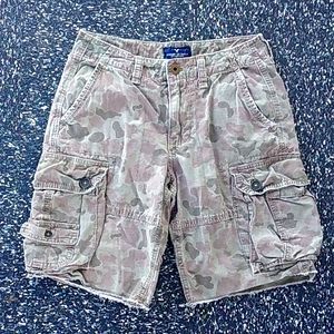 American Eagle Outfitters  waist 26 Camo Cargo shorts Faux Distressed